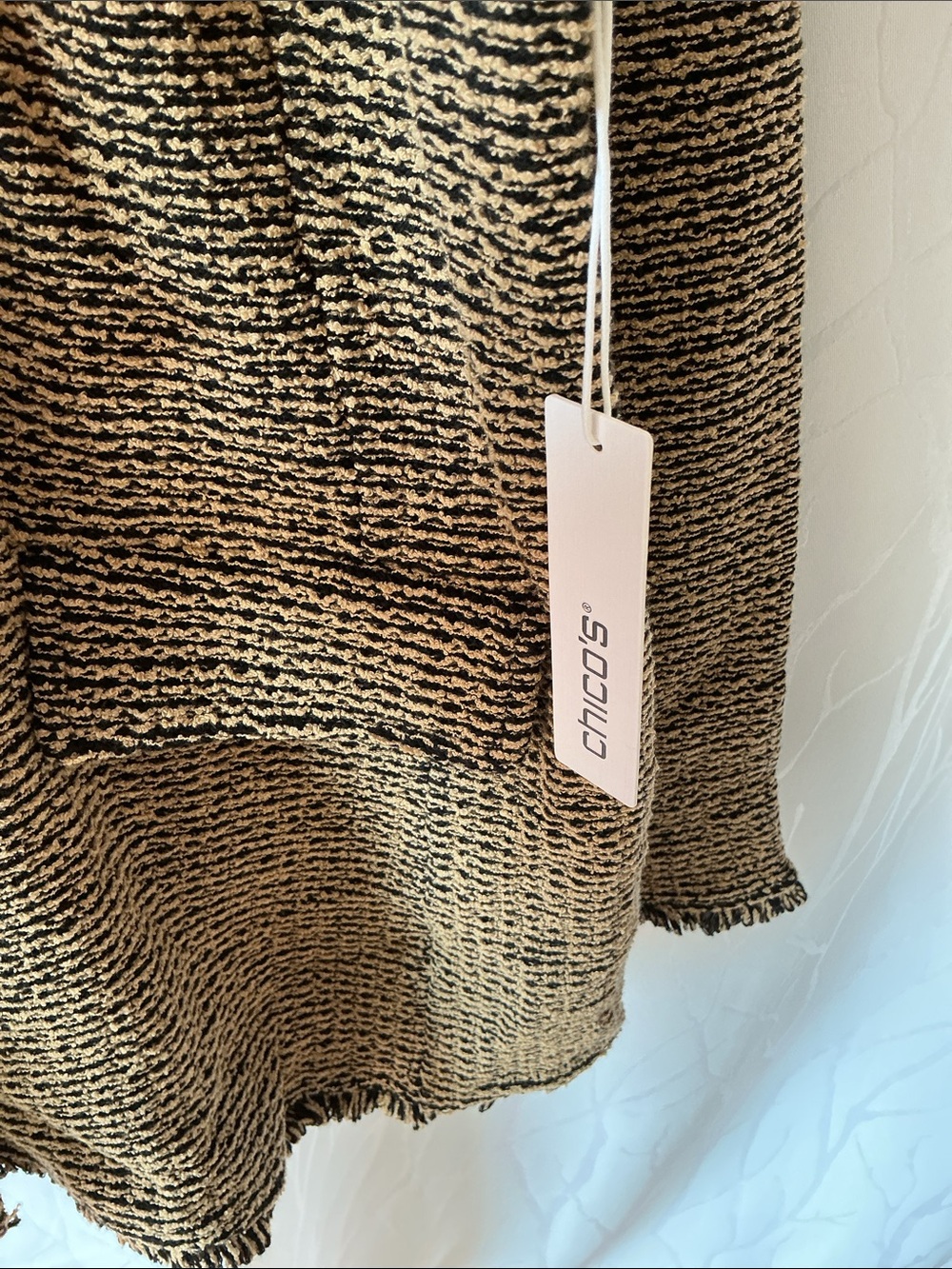 Chico's Fall Brown Textured Double-Breasted Knit Blazer. NWT - Picture 2 of 6